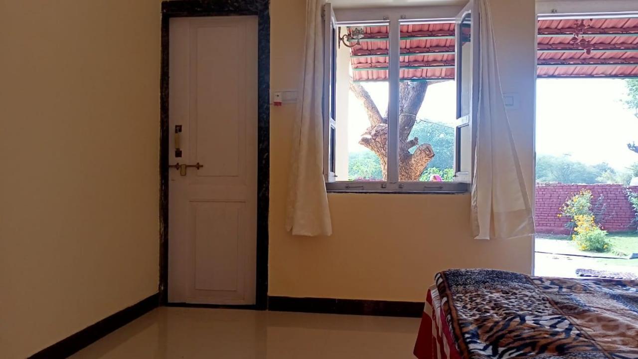 Jawai Balwant Villas Bijapur  Εξωτερικό φωτογραφία